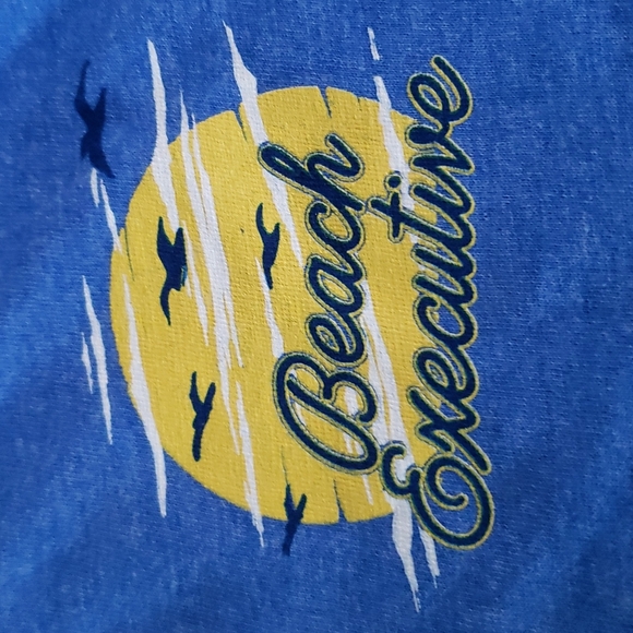 T-shirt - Picture 4 of 4